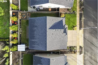 4233 E Willakenzie St, Newberg, OR 97132 - Photo 44