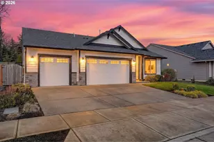 4233 E Willakenzie St, Newberg, OR 97132 - Photo 1