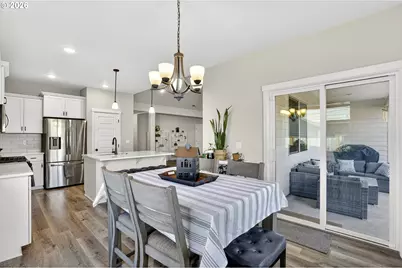 4233 E Willakenzie St, Newberg, OR 97132 - Photo 16