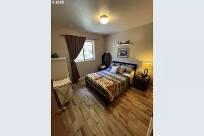 475 Burnham Ave, Maupin, OR 97037 - Photo 14