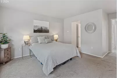 6148 S Virginia Ave, Portland, OR 97239 - Photo 16