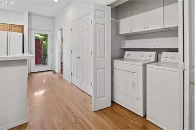 6148 S Virginia Ave, Portland, OR 97239 - Photo 8