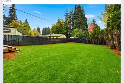 161 NW Freeman Ave, Hillsboro, OR 97124 - Photo 8