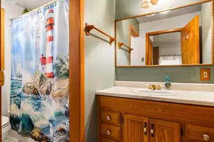 1615 Van Buren St, Oregon City, OR 97045 - Photo 12