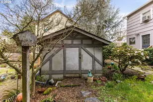 1615 Van Buren St, Oregon City, OR 97045 - Photo 34