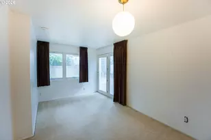 13039 NE Schuyler St, Portland, OR 97230 - Photo 20