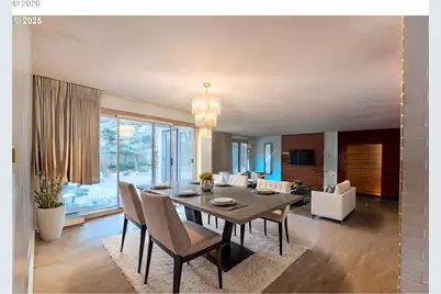 13039 NE Schuyler St, Portland, OR 97230 - Photo 4