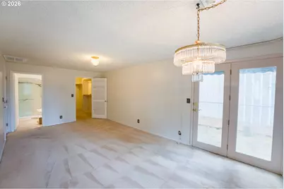 13039 NE Schuyler St, Portland, OR 97230 - Photo 24