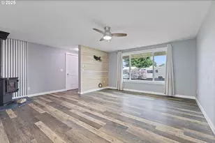 1997 SW Oleander Ct, McMinnville, OR 97128 - Photo 2