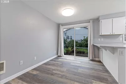 1997 SW Oleander Ct, McMinnville, OR 97128 - Photo 8