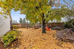 1997 SW Oleander Ct, McMinnville, OR 97128 - Photo 26