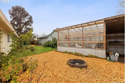 1997 SW Oleander Ct, McMinnville, OR 97128 - Photo 22