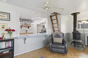 535 NE Bridgeton Rd, Portland, OR 97211 - Photo 12
