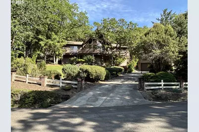 148 Wild Fern Dr, Winchester, OR 97495 - Photo 2