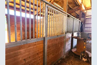 38717 Dexter Rd, Dexter, OR 97431 - Photo 20