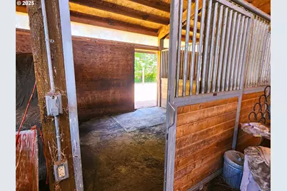 38717 Dexter Rd, Dexter, OR 97431 - Photo 24