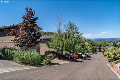 1487 NE Four Seasons Dr, Roseburg, OR 97470 - Photo 46