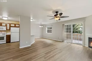 1487 NE Four Seasons Dr, Roseburg, OR 97470 - Photo 14