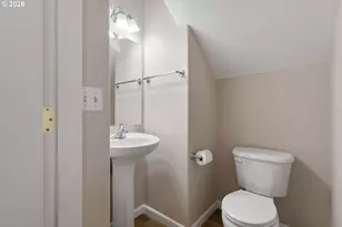 1487 NE Four Seasons Dr, Roseburg, OR 97470 - Photo 36