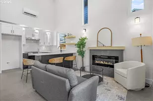 4234 SE Yamhill St, Portland, OR 97215 - Photo 4