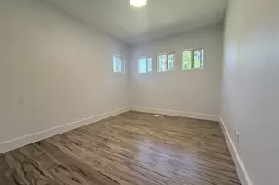 11024 SE Long St, Portland, OR 97266 - Photo 14