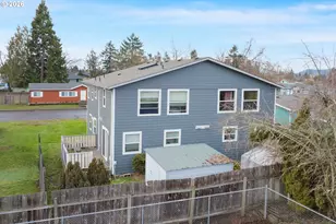 215 Smith Loop, Springfield, OR 97478 - Photo 16