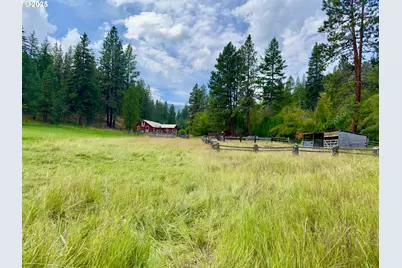 26272 Pine Creek Rd, John Day, OR 97845 - Photo 2