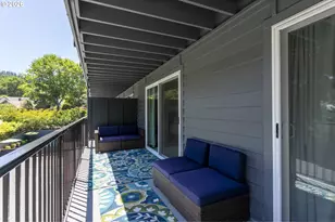 200 Burnham Rd, Lake Oswego, OR 97034 - Photo 18