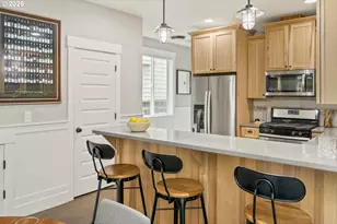 7955 N Courtenay Ave, Portland, OR 97203 - Photo 8