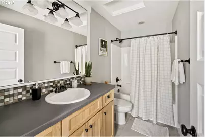 7955 N Courtenay Ave, Portland, OR 97203 - Photo 30