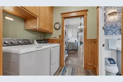 2206 Marion St, North Bend, OR 97459 - Photo 36