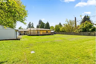 233 Howard Ave, Eugene, OR 97404 - Photo 40
