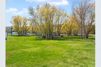 775 4th St, Baker City, OR 97814 - Photo 18