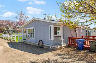 775 4th St, Baker City, OR 97814 - Photo 14