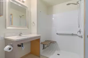 15755 Hwy 36, Deadwood, OR 97430 - Photo 42