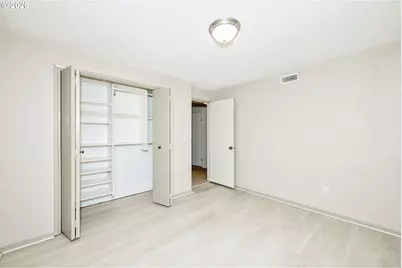 9 Britten Ct, Lake Oswego, OR 97035 - Photo 12