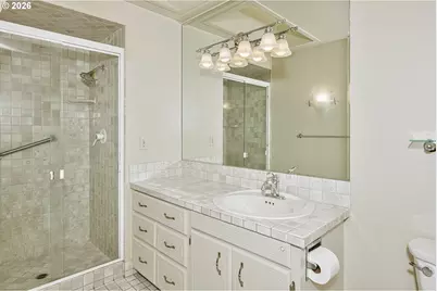 9 Britten Ct, Lake Oswego, OR 97035 - Photo 14