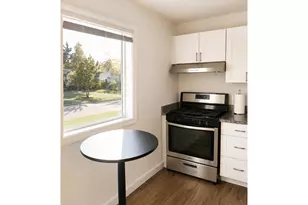 375 17th St, Springfield, OR 97477 - Photo 10