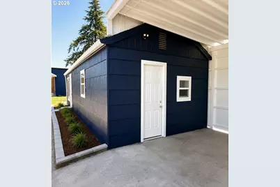 375 17th St, Springfield, OR 97477 - Photo 26