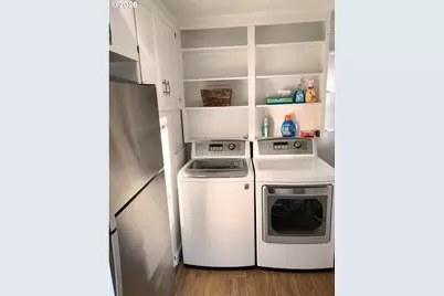 375 17th St, Springfield, OR 97477 - Photo 18
