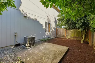 2520 SW Miles St, Portland, OR 97219 - Photo 34