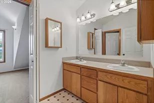 2520 SW Miles St, Portland, OR 97219 - Photo 20