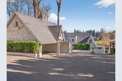 10150 S Riverside Dr, Portland, OR 97219 - Photo 46