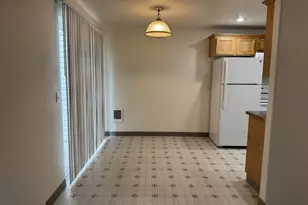 320 Monmouth Ave S, Monmouth, OR 97361 - Photo 16
