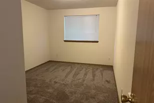 320 Monmouth Ave S, Monmouth, OR 97361 - Photo 30