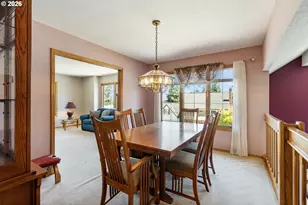 19602 Wildwood Dr, West Linn, OR 97068 - Photo 10