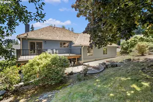 19602 Wildwood Dr, West Linn, OR 97068 - Photo 40