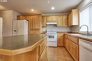 2215 NE 96th Way, Vancouver, WA 98665 - Photo 8