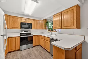 1908 NE Orchard Ave, McMinnville, OR 97128 - Photo 8