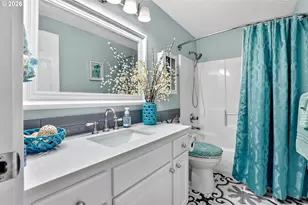 20821 SE Lansing Ln, Damascus, OR 97089 - Photo 18